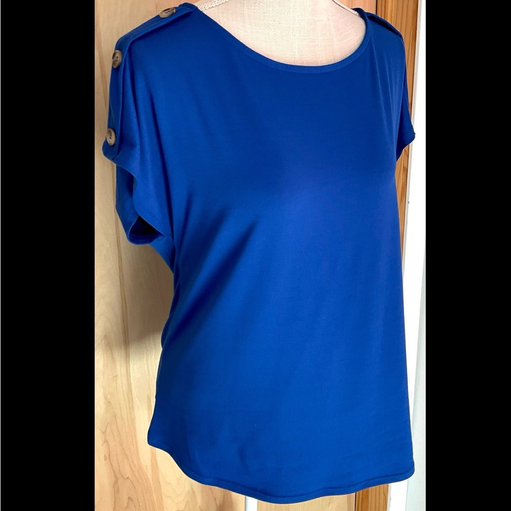 Above and Beyond Women's Solid Button Sleeve Top - NWT